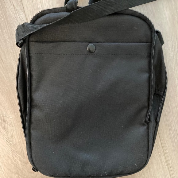 Rick Steves Veloce Guide Bag - Picture 1 of 5